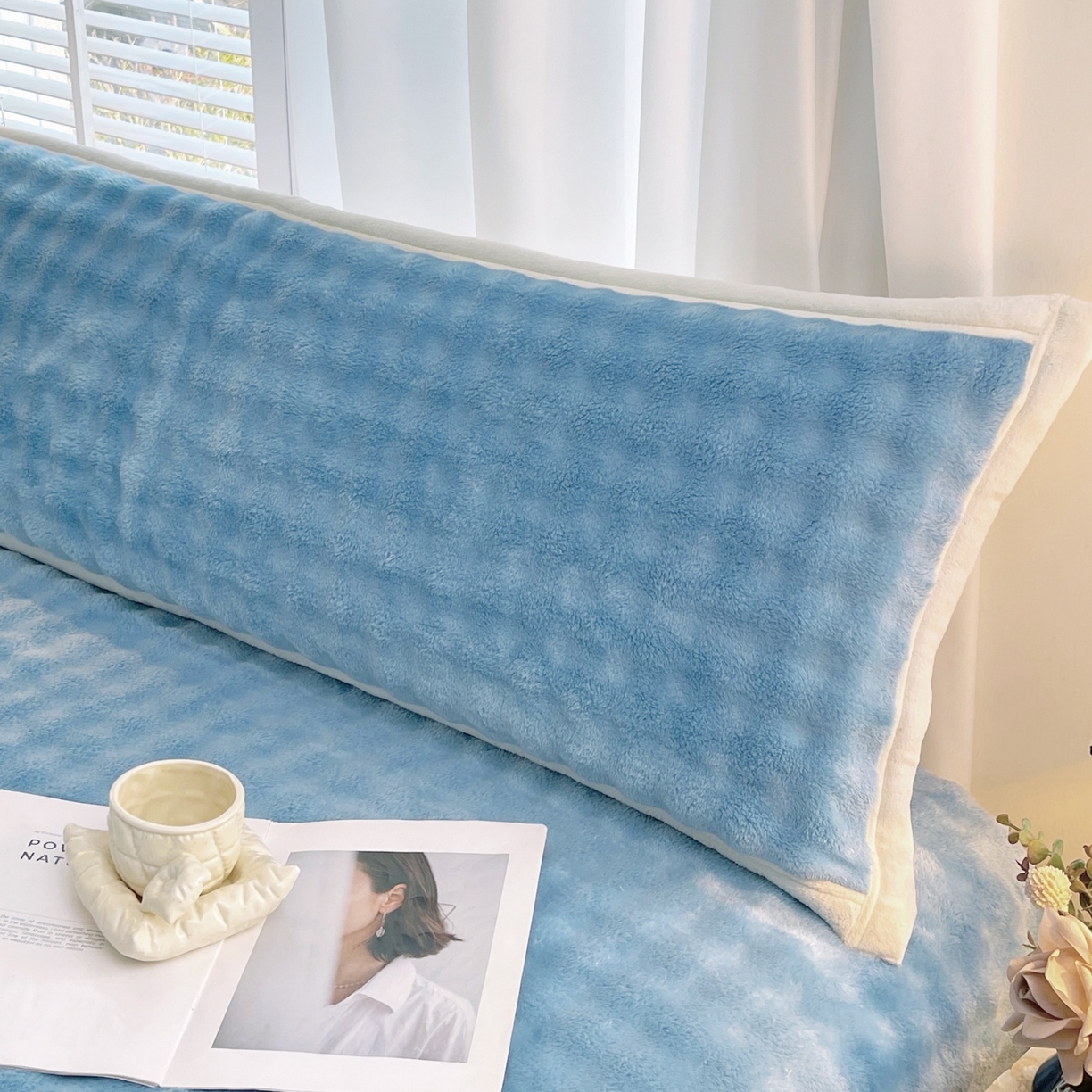 91家纺网 家纺一手货源 找家纺 雨彤家纺 2025新款泡泡牛奶绒长枕巾 牛奶绒枕巾-天空蓝 50*185cm（适合1.8米枕头）