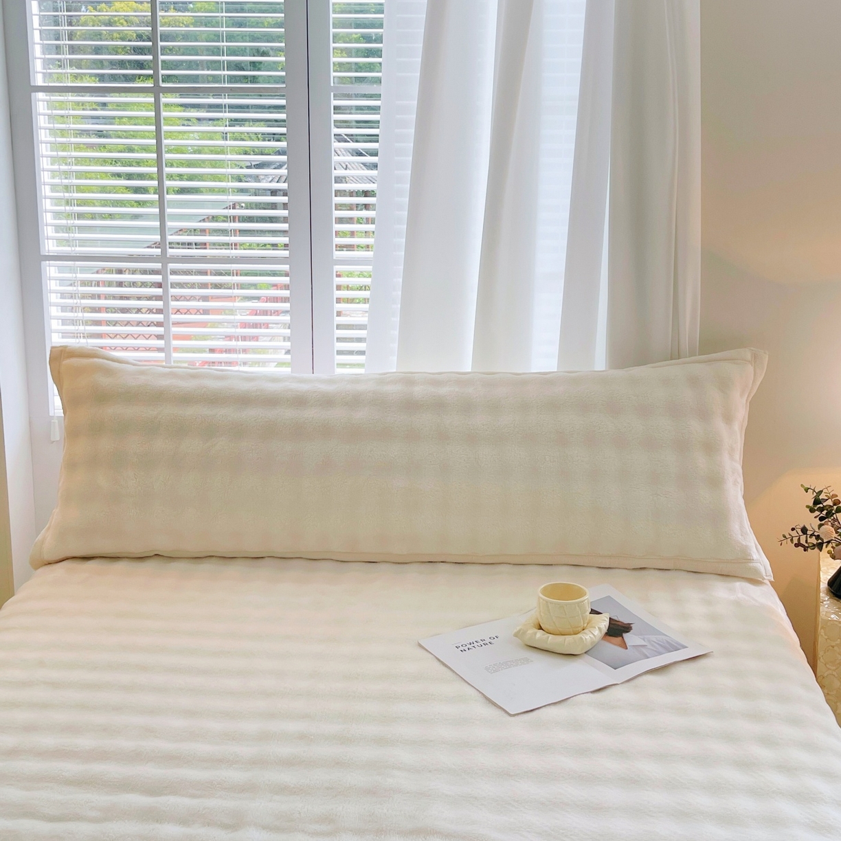 91家纺网 家纺一手货源 找家纺 雨彤家纺 2025新款泡泡牛奶绒长枕巾 牛奶绒枕巾-奶油白 50*155cm（适合1.5米枕头）