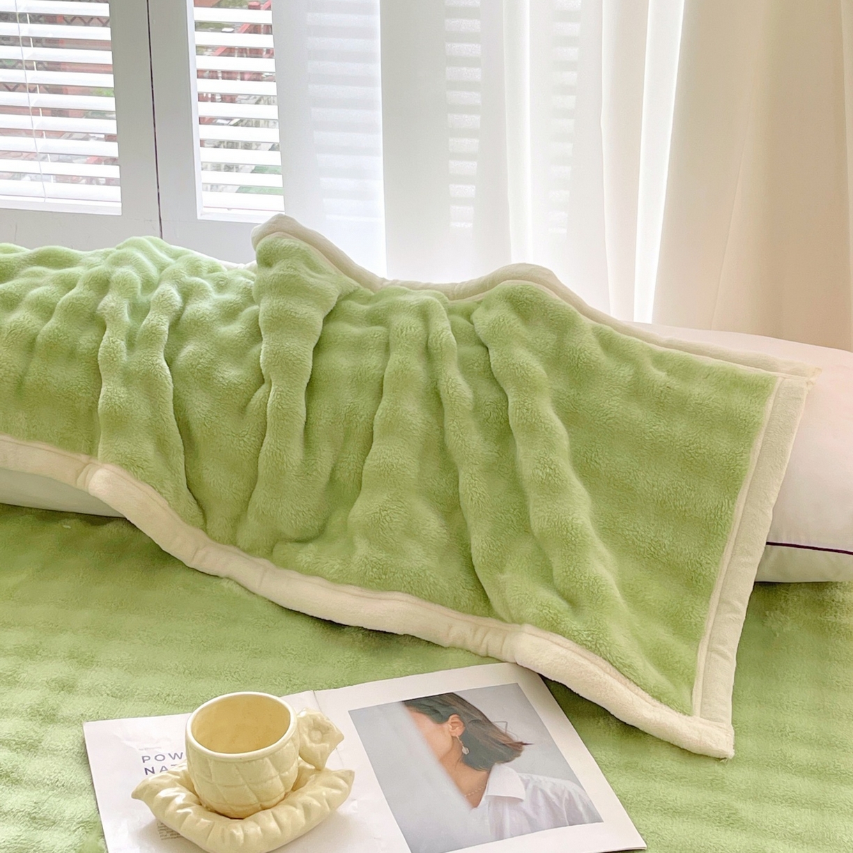 91家纺网 家纺一手货源 找家纺 雨彤家纺 2025新款泡泡牛奶绒长枕巾 牛奶绒枕巾-抹茶绿 50*185cm（适合1.8米枕头）