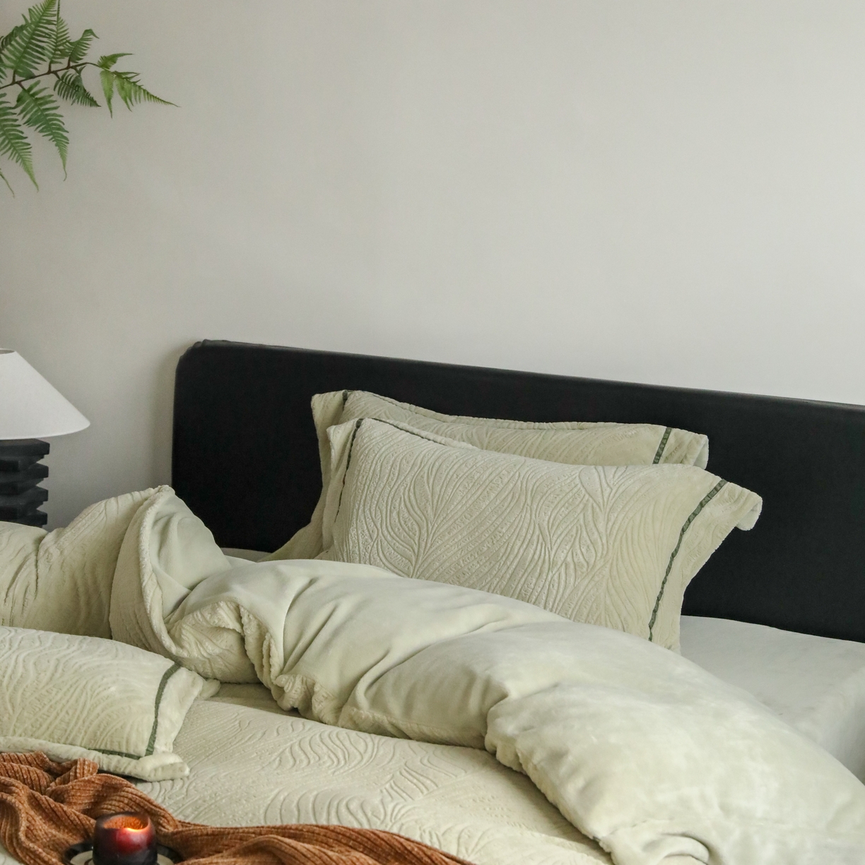 91家纺网 家纺一手货源 找家纺 玉宇阁家居 2025新款加厚牛奶绒浮雕工艺款四件套 大提花牛奶绒织带款-寻觅-青瓷绿