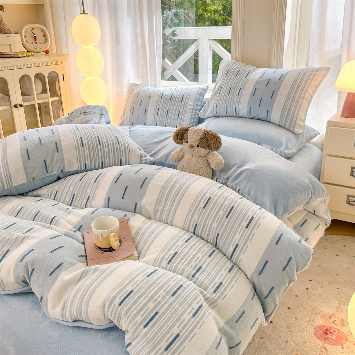 91家纺网 家纺一手货源 找家纺 （总）灰鲸 2025新款立体雕花牛奶绒四件套