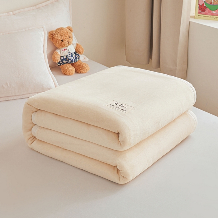 91家纺网 家纺一手货源 找家纺 （总）雅萱家纺 2024新款良品系列牛奶绒多功能毛毯盖毯