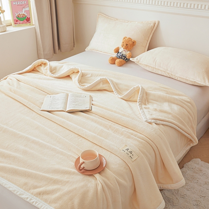 91家纺网 家纺一手货源 找家纺 （总）雅萱家纺 2024新款良品系列牛奶绒多功能毛毯盖毯