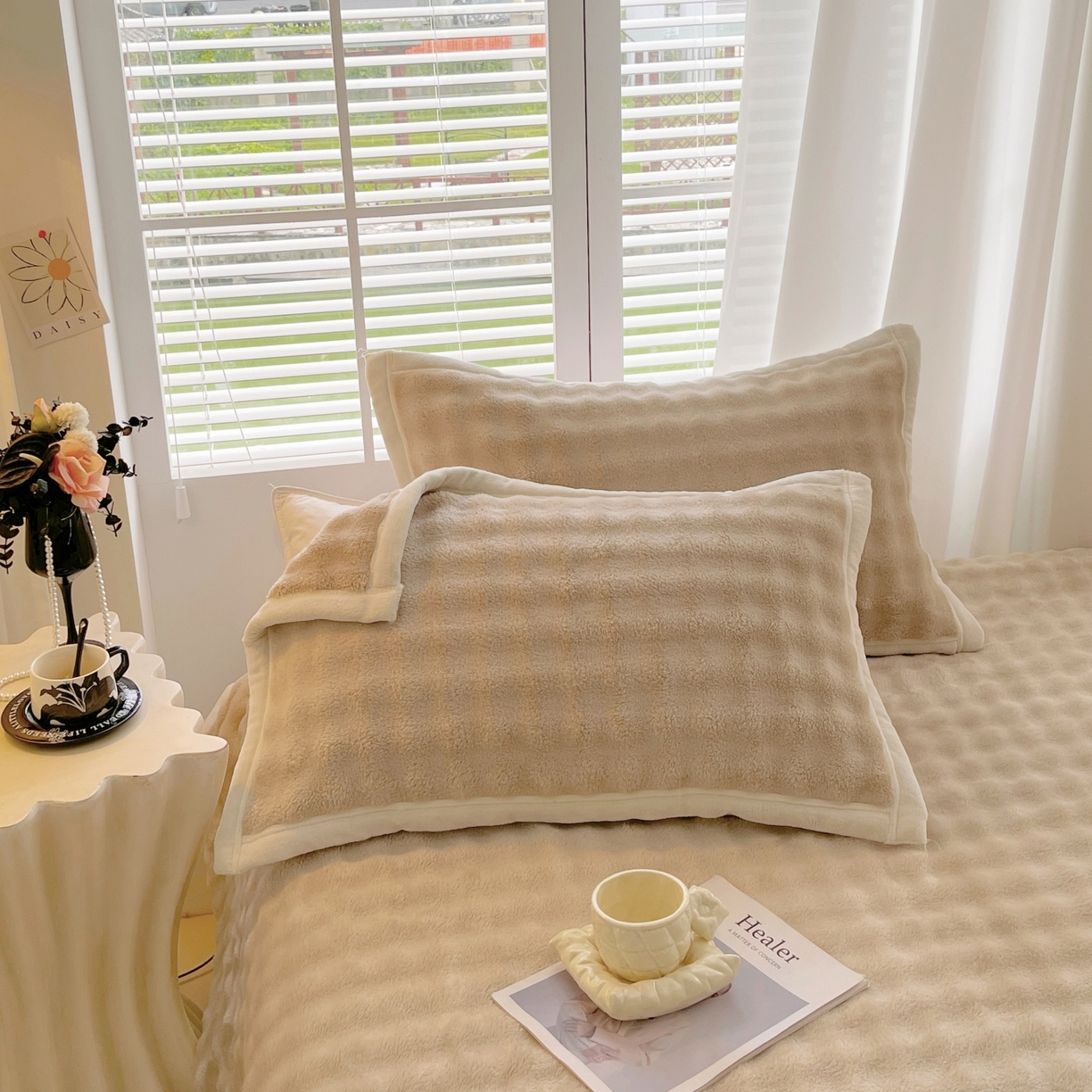 91家纺网 家纺一手货源 找家纺 （总）雨彤家纺 2025新款泡泡牛奶绒单人枕巾