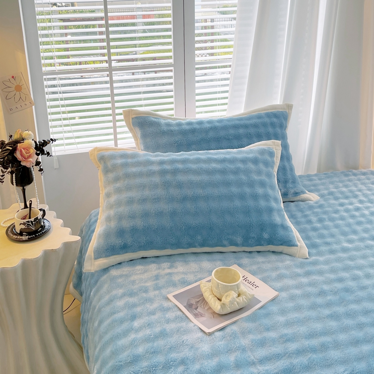 91家纺网 家纺一手货源 找家纺 雨彤家纺 2025新款泡泡牛奶绒单人枕巾 牛奶绒枕巾-天空蓝 50*185cm（适合1.8米枕头）