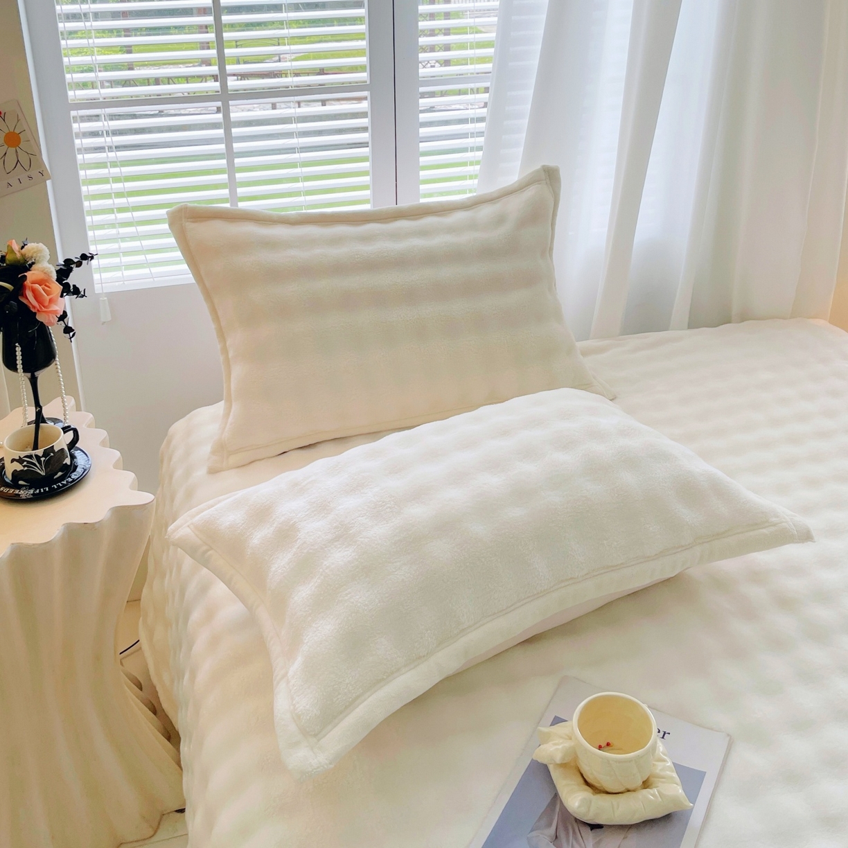 91家纺网 家纺一手货源 找家纺 雨彤家纺 2025新款泡泡牛奶绒单人枕巾 牛奶绒枕巾-奶油白 50*155cm（适合1.5米枕头）