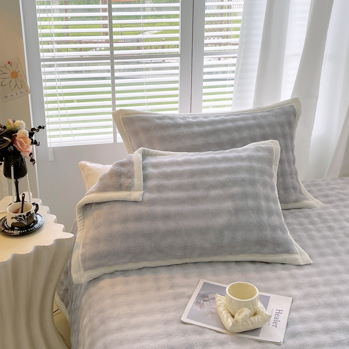 91家纺网 家纺一手货源 找家纺 雨彤家纺 2025新款泡泡牛奶绒单人枕巾 牛奶绒枕巾-绅士灰 50*80cm（一对）