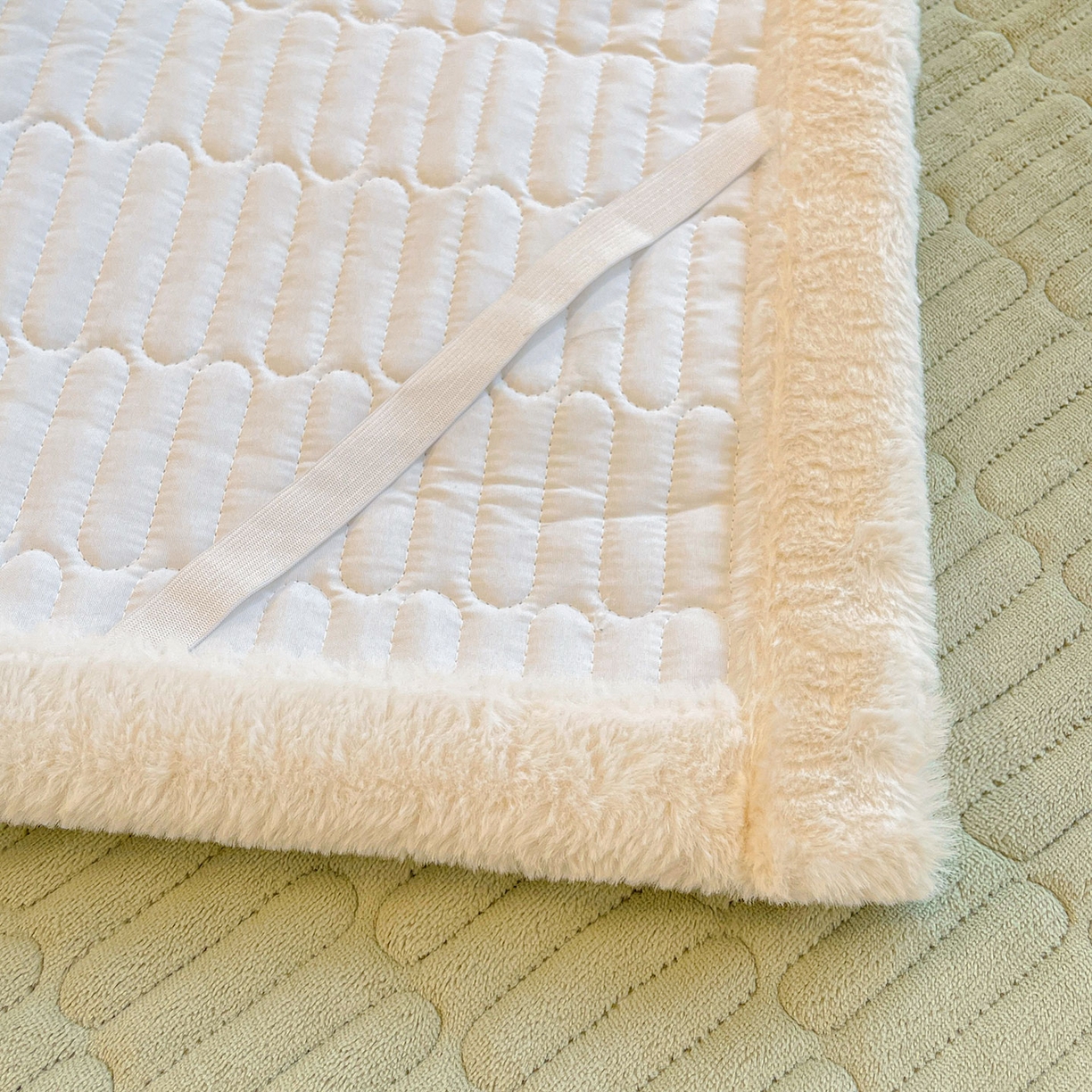 91家纺网 家纺一手货源 找家纺 （总）喜居 2025新款亲肤舒适苹安喵刺绣牛奶绒床褥垫垫子-苹安喵