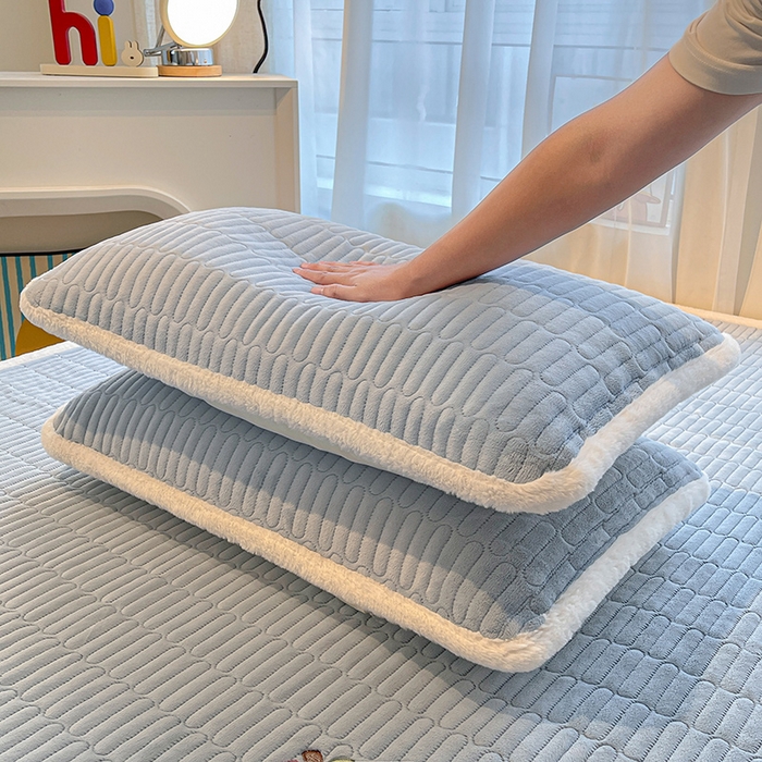 91家纺网 家纺一手货源 找家纺 喜居 2025新款亲肤舒适苹安喵刺绣牛奶绒床褥垫垫子-苹安喵 苹安喵-蓝