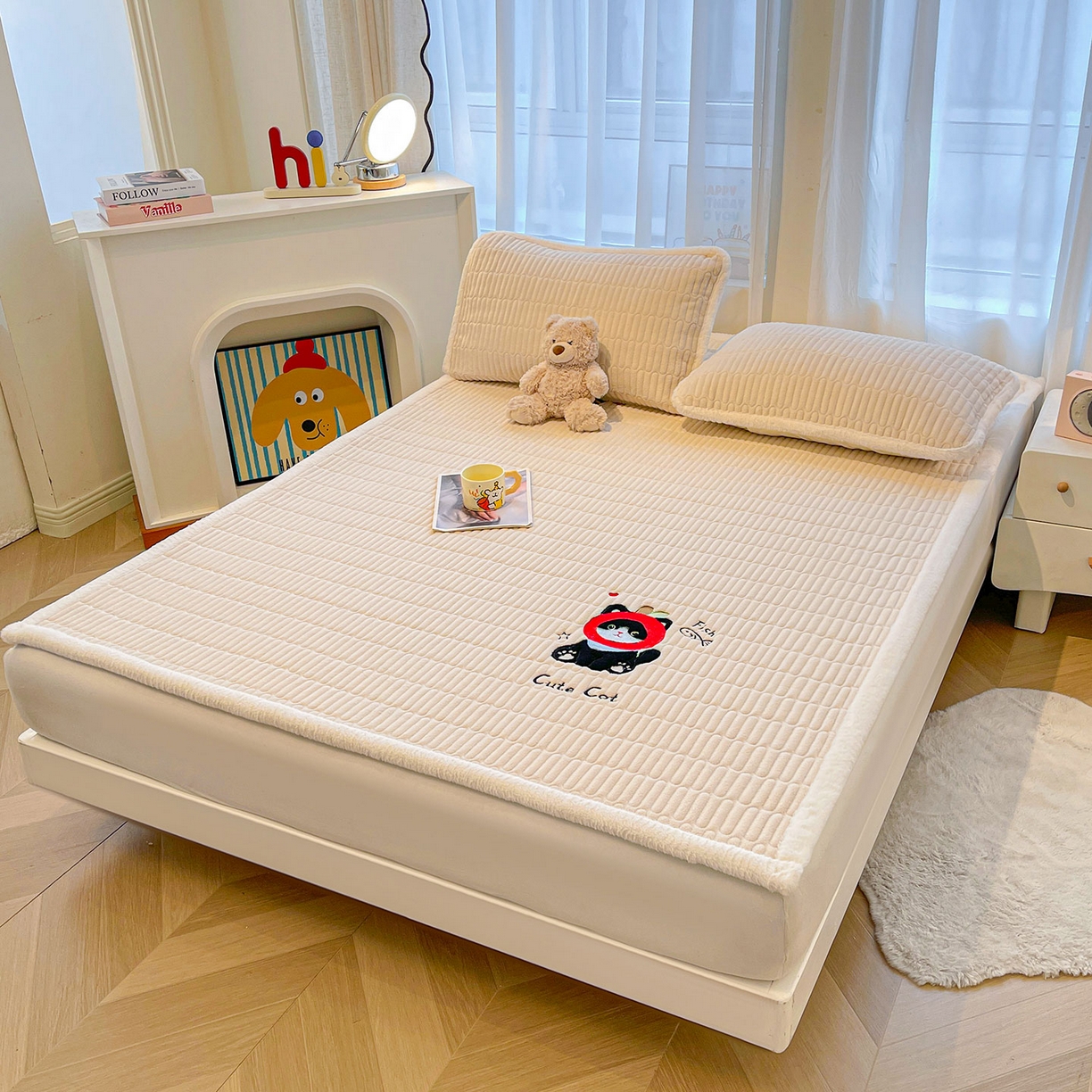 91家纺网 家纺一手货源 找家纺 喜居 2025新款亲肤舒适苹安喵刺绣牛奶绒床褥垫垫子-苹安喵 苹安喵-咖