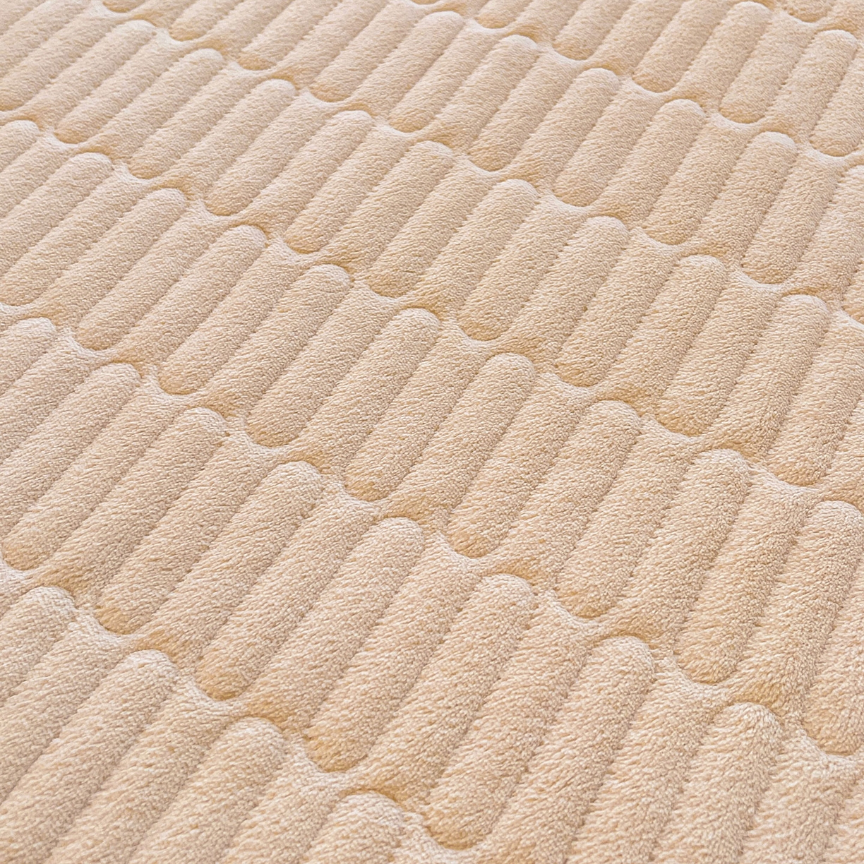 91家纺网 家纺一手货源 找家纺 喜居 2025新款亲肤舒适苹安喵刺绣牛奶绒床褥垫垫子-苹安喵 苹安喵-咖