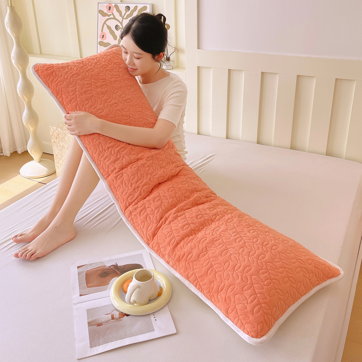 91家纺网 家纺一手货源 找家纺 雨彤家纺 2025新款牛奶绒夹棉包边长枕套 绒包边枕套-桔色