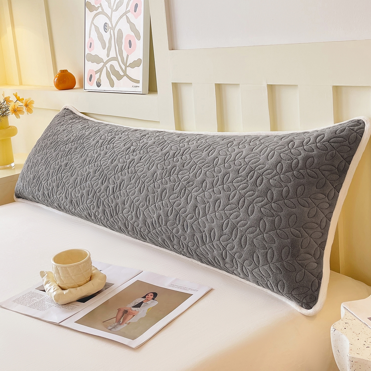 91家纺网 家纺一手货源 找家纺 雨彤家纺 2025新款牛奶绒夹棉包边长枕套 绒包边枕套-高级灰