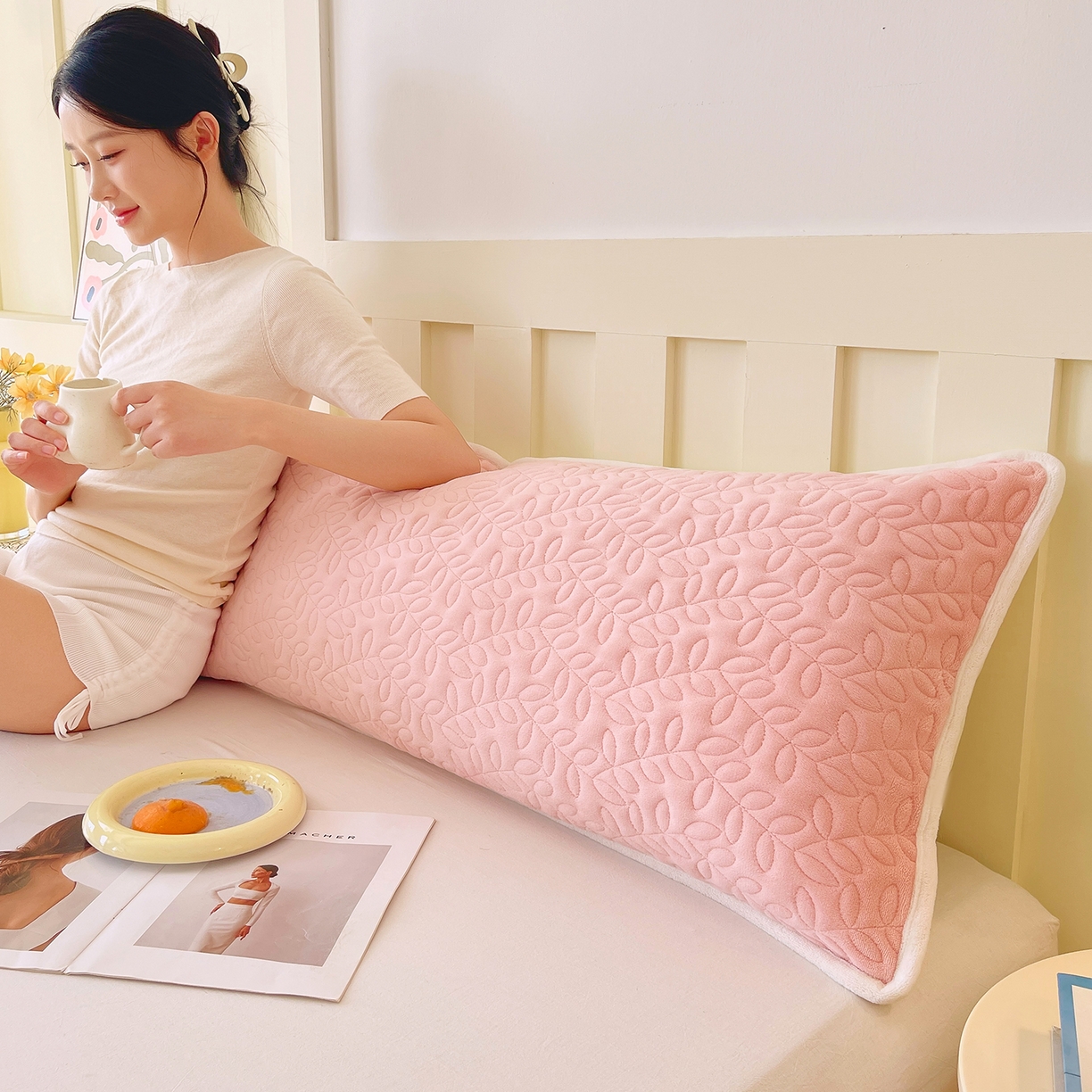 91家纺网 家纺一手货源 找家纺 （总）雨彤家纺 2025新款牛奶绒夹棉包边长枕套