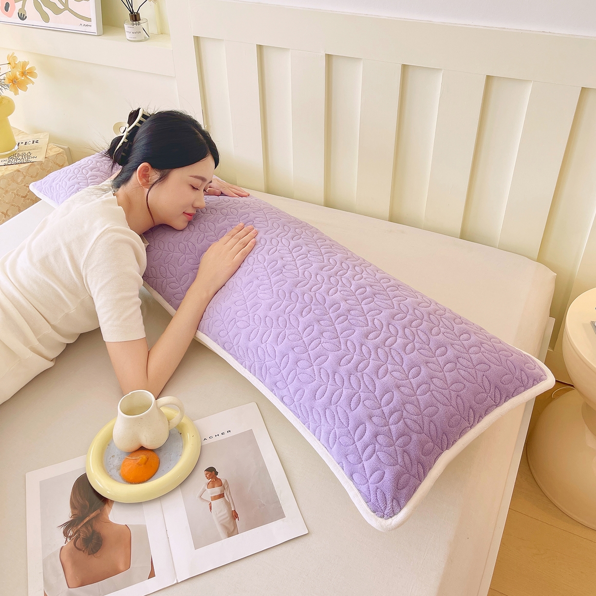 91家纺网 家纺一手货源 找家纺 雨彤家纺 2025新款牛奶绒夹棉包边长枕套 绒包边枕套-香芋紫