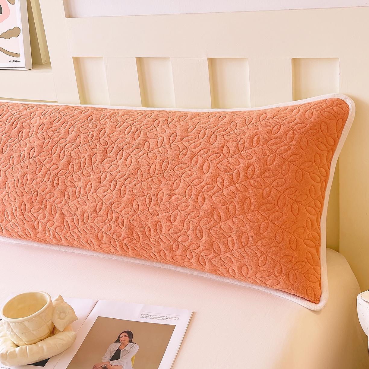 91家纺网 家纺一手货源 找家纺 雨彤家纺 2025新款牛奶绒夹棉包边长枕套 绒包边枕套-桔色