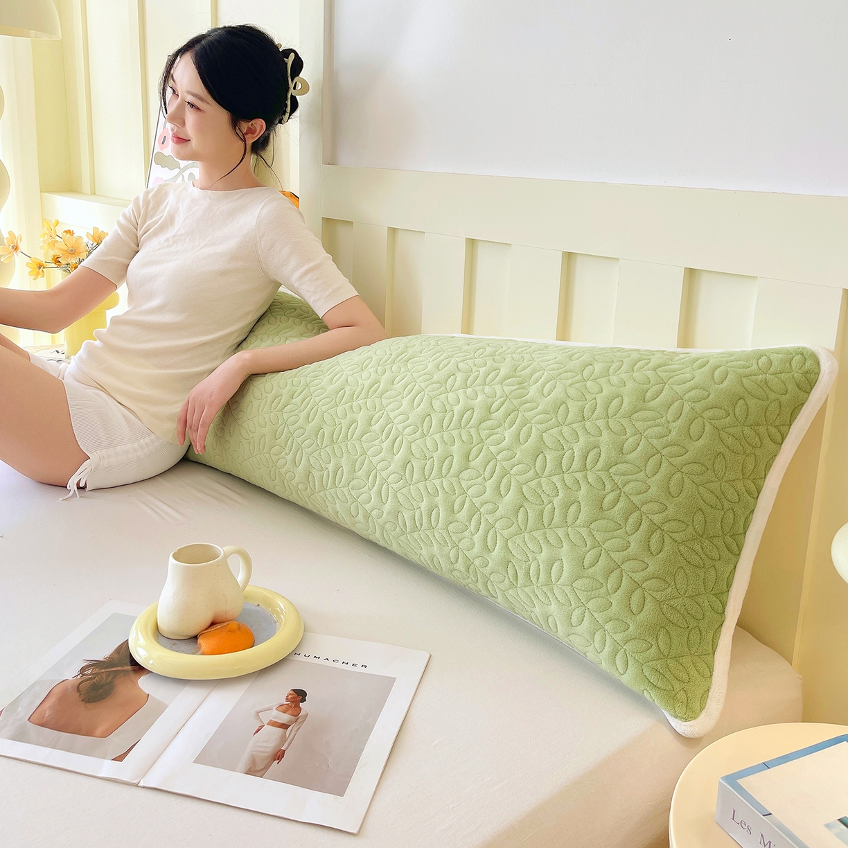 91家纺网 家纺一手货源 找家纺 雨彤家纺 2025新款牛奶绒夹棉包边长枕套 绒包边枕套-嫩绿