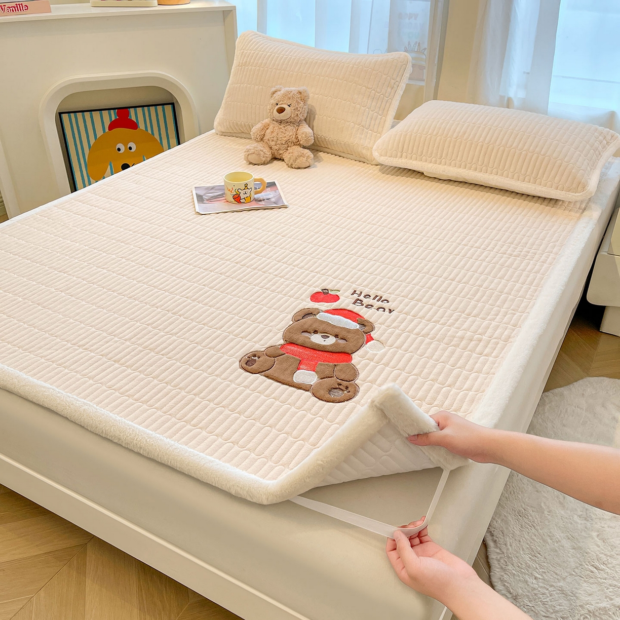 喜居 2025新款牛奶绒卡通刺绣床褥垫-苹安熊 苹安熊-咖