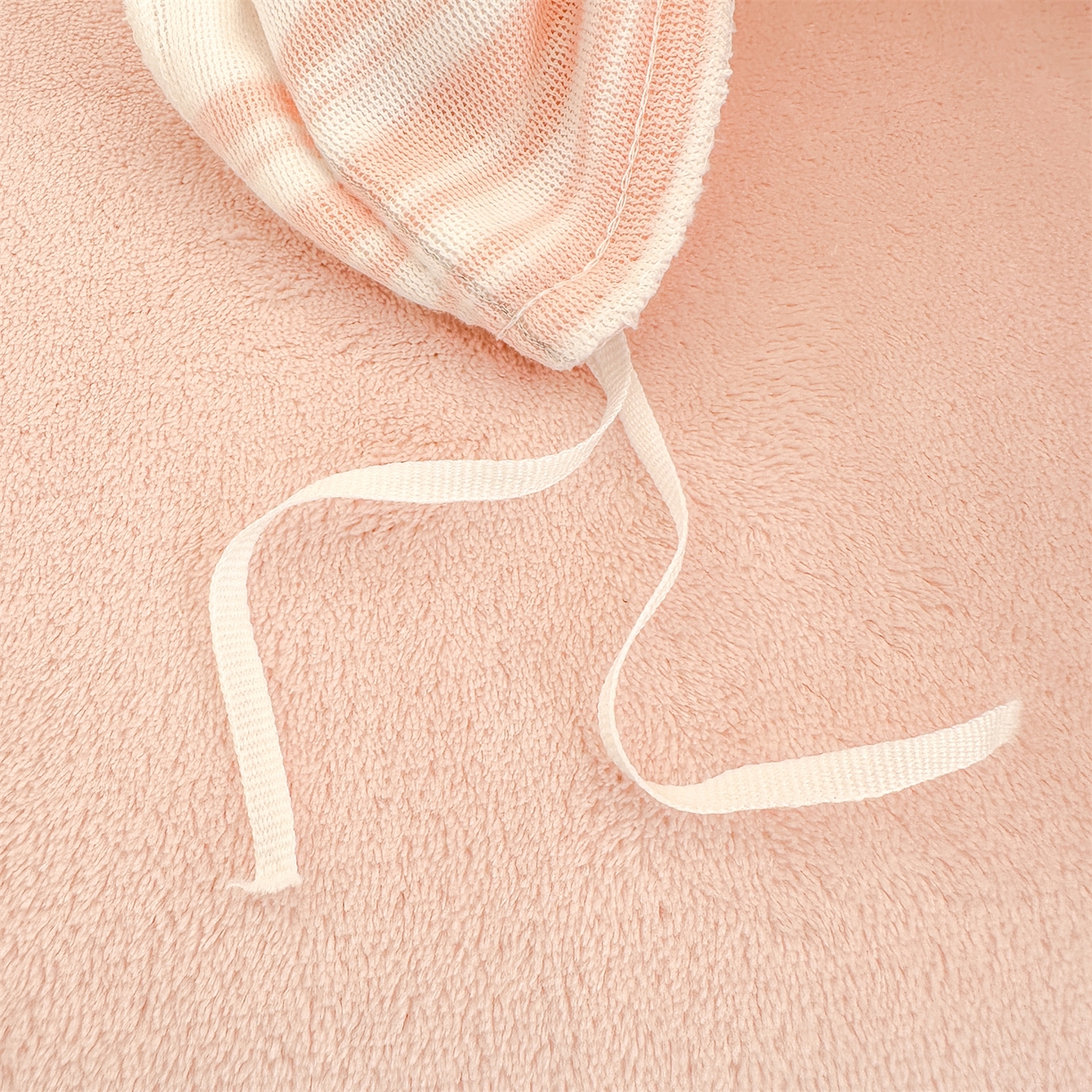 91家纺网 家纺一手货源 找家纺 灰鲸 2025新款立体雕花牛奶绒四件套 速写-粉