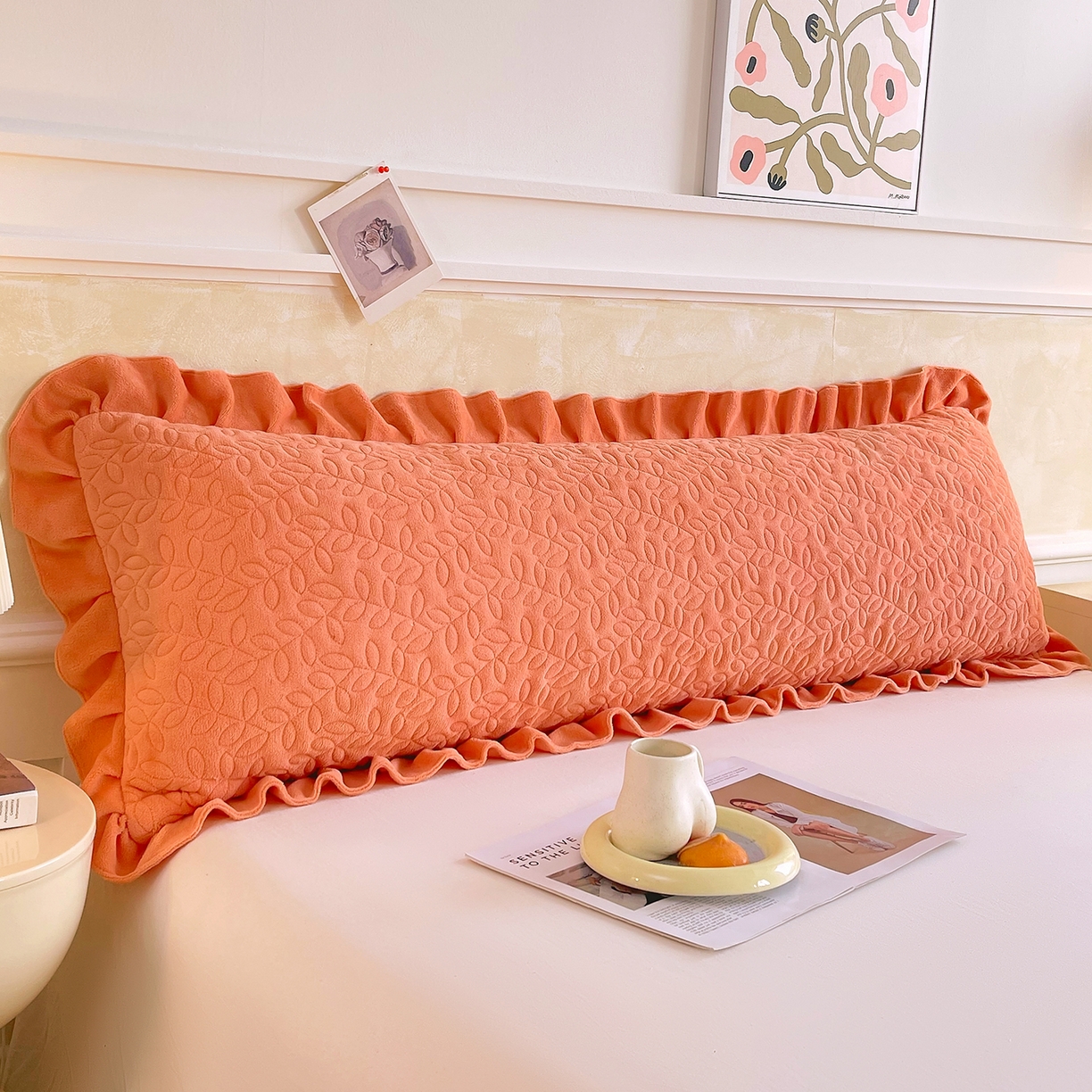 91家纺网 家纺一手货源 找家纺 雨彤家纺 2025新款牛奶绒花边夹棉长枕套 幸运草-桔色