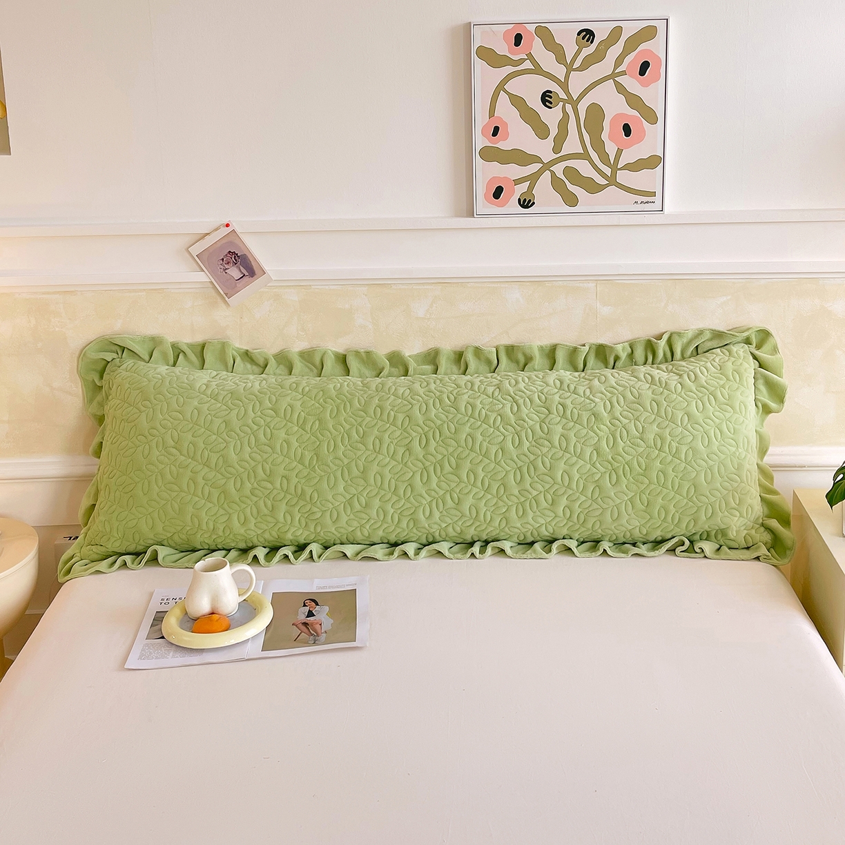 91家纺网 家纺一手货源 找家纺 雨彤家纺 2025新款牛奶绒花边夹棉长枕套 幸运草-嫩绿