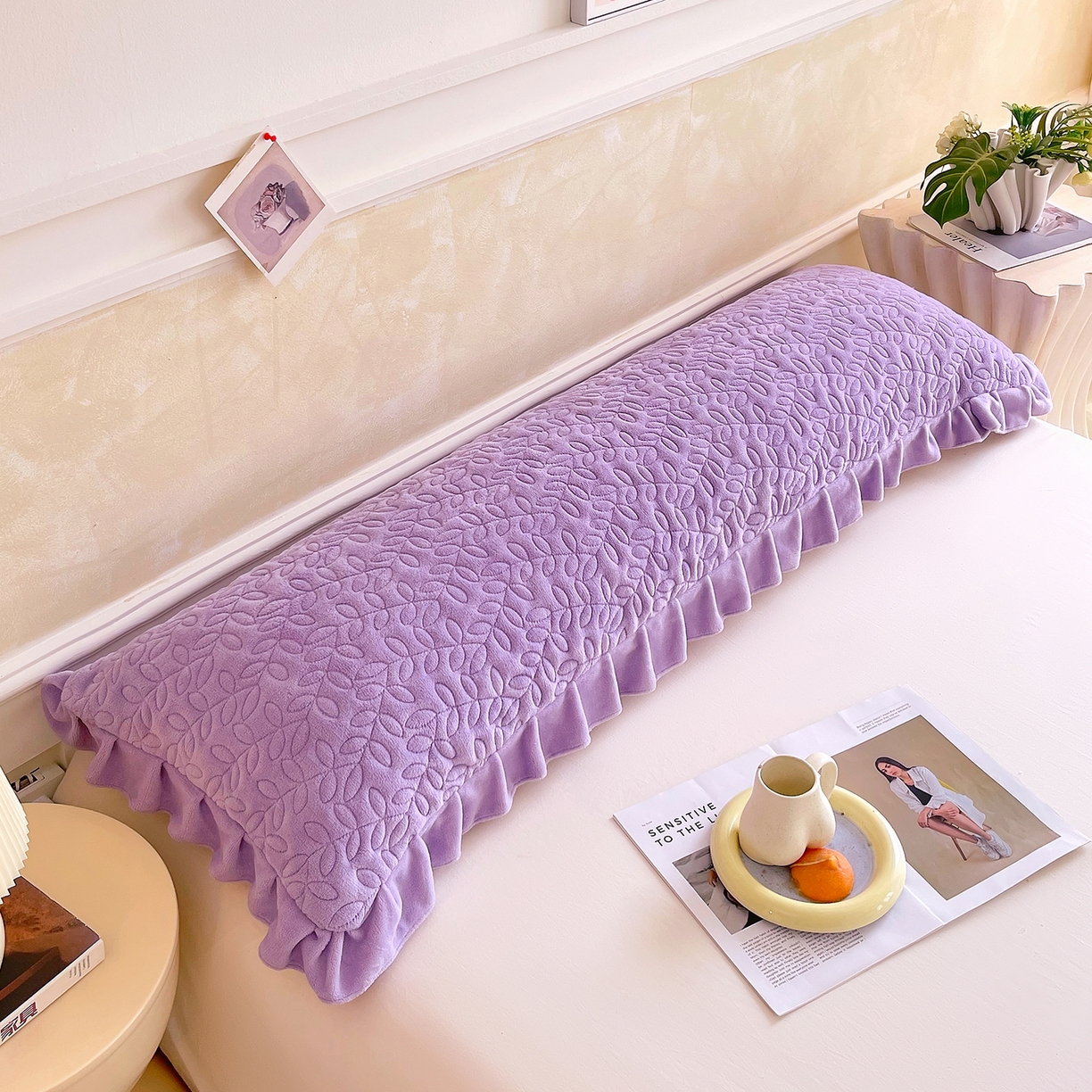 91家纺网 家纺一手货源 找家纺 雨彤家纺 2025新款牛奶绒花边夹棉长枕套 幸运草-香芋紫