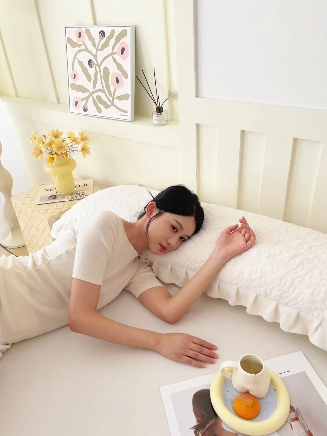 91家纺网 家纺一手货源 找家纺 雨彤家纺 2025新款牛奶绒花边夹棉长枕套 幸运草-奶白