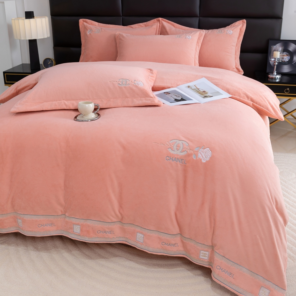 91家纺网 家纺一手货源 找家纺 （总）好漂靓家纺 2025新款75D全光慕丝绒保暖四件套-贵族生活