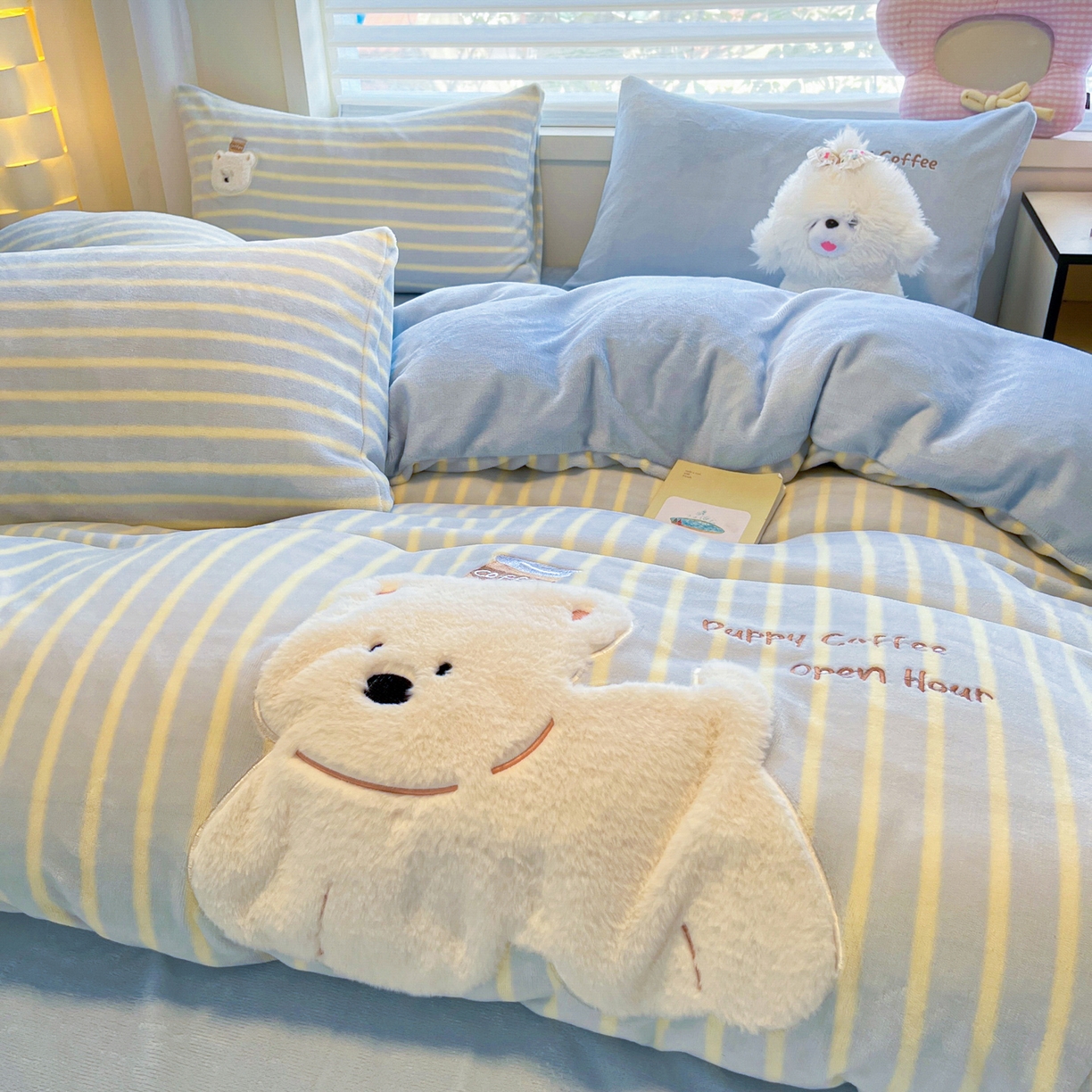 如一 2025新款高克重卡通贴布绣牛奶绒四件套 咖啡狗