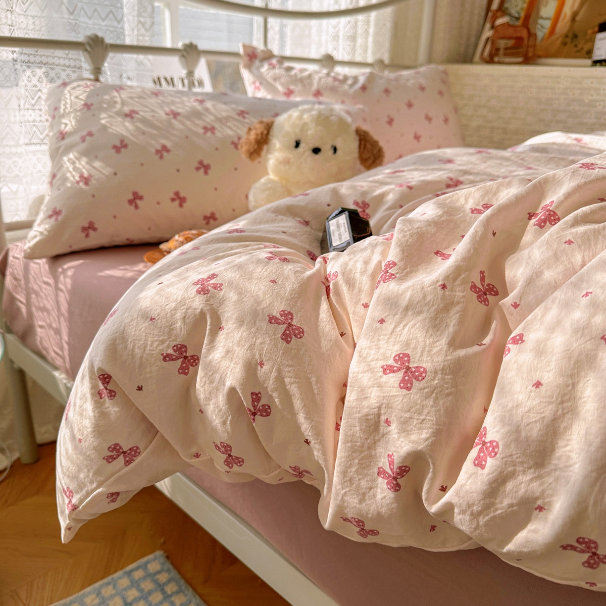 91家纺网 家纺一手货源 找家纺 暖芯优选 2025新款加厚爆款小布袋韩国古法水洗棉床单学生三件套床笠款四件套 蝴蝶结-黛粉