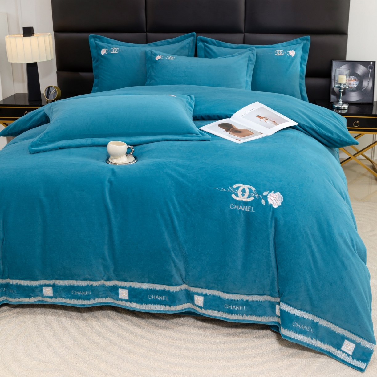 91家纺网 家纺一手货源 找家纺 （总）2025新款500克冰豆豆凉豆豆床裙凉席三件套