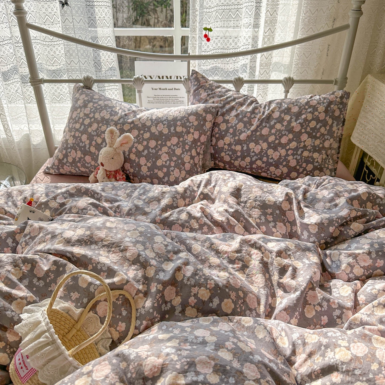 91家纺网 家纺一手货源 找家纺 暖芯优选 2025新款加厚爆款小布袋韩国古法水洗棉床单学生三件套床笠款四件套 花漾