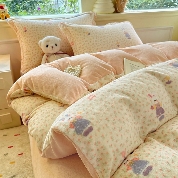 91家纺网 家纺一手货源 找家纺 绵庭家纺 2025新款高克重牛奶绒被套单件单被套被套单品 萌兔之星