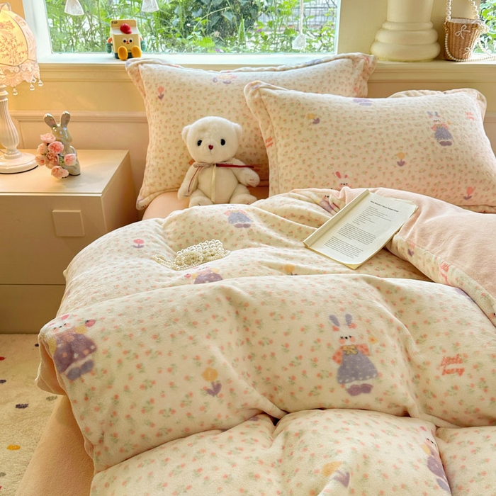 91家纺网 家纺一手货源 找家纺 绵庭家纺 2025新款高克重牛奶绒被套单件单被套被套单品 萌兔之星