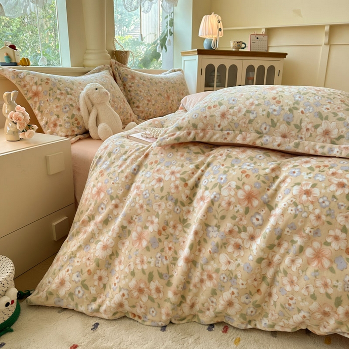 91家纺网 家纺一手货源 找家纺 绵庭家纺 2025新款高克重牛奶绒被套单件单被套被套单品 梦境花语