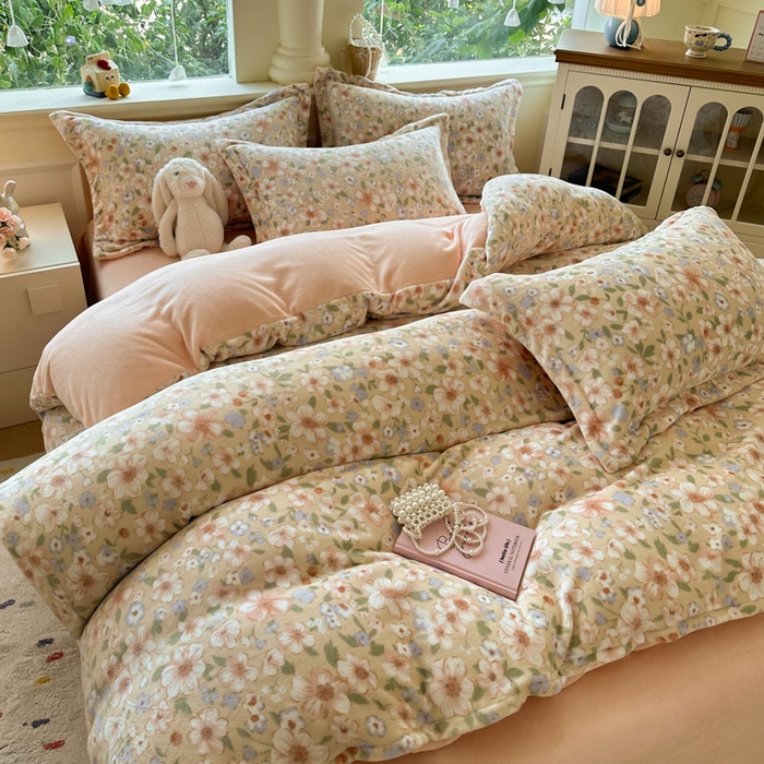 91家纺网 家纺一手货源 找家纺 绵庭家纺 2025新款高克重牛奶绒被套单件单被套被套单品 梦境花语