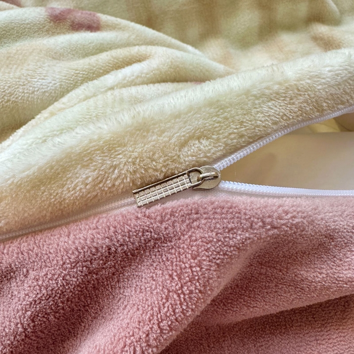 91家纺网 家纺一手货源 找家纺 绵庭家纺 2025新款高克重牛奶绒被套单件单被套被套单品 星梦蝶结-绿