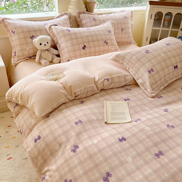 91家纺网 家纺一手货源 找家纺 绵庭家纺 2025新款高克重牛奶绒被套单件单被套被套单品 星梦蝶结-紫