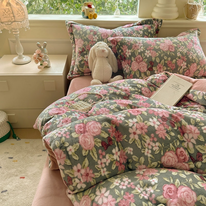 91家纺网 家纺一手货源 找家纺 绵庭家纺 2025新款高克重牛奶绒被套单件单被套被套单品 幽幽花香