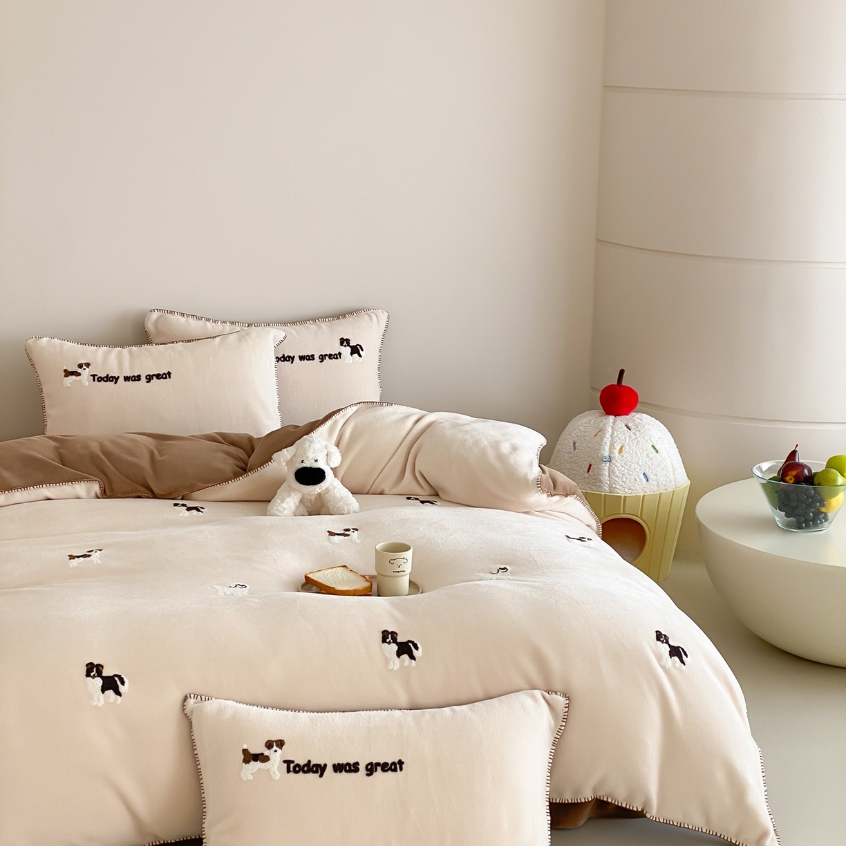 91家纺网 家纺一手货源 找家纺 （总）时亿家居 2025新款高克重獭獭绒四件套-萌宠