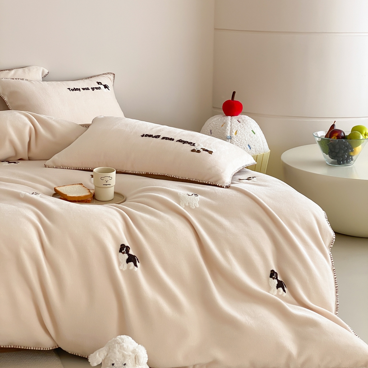 91家纺网 家纺一手货源 找家纺 （总）时亿家居 2025新款高克重獭獭绒四件套-萌宠