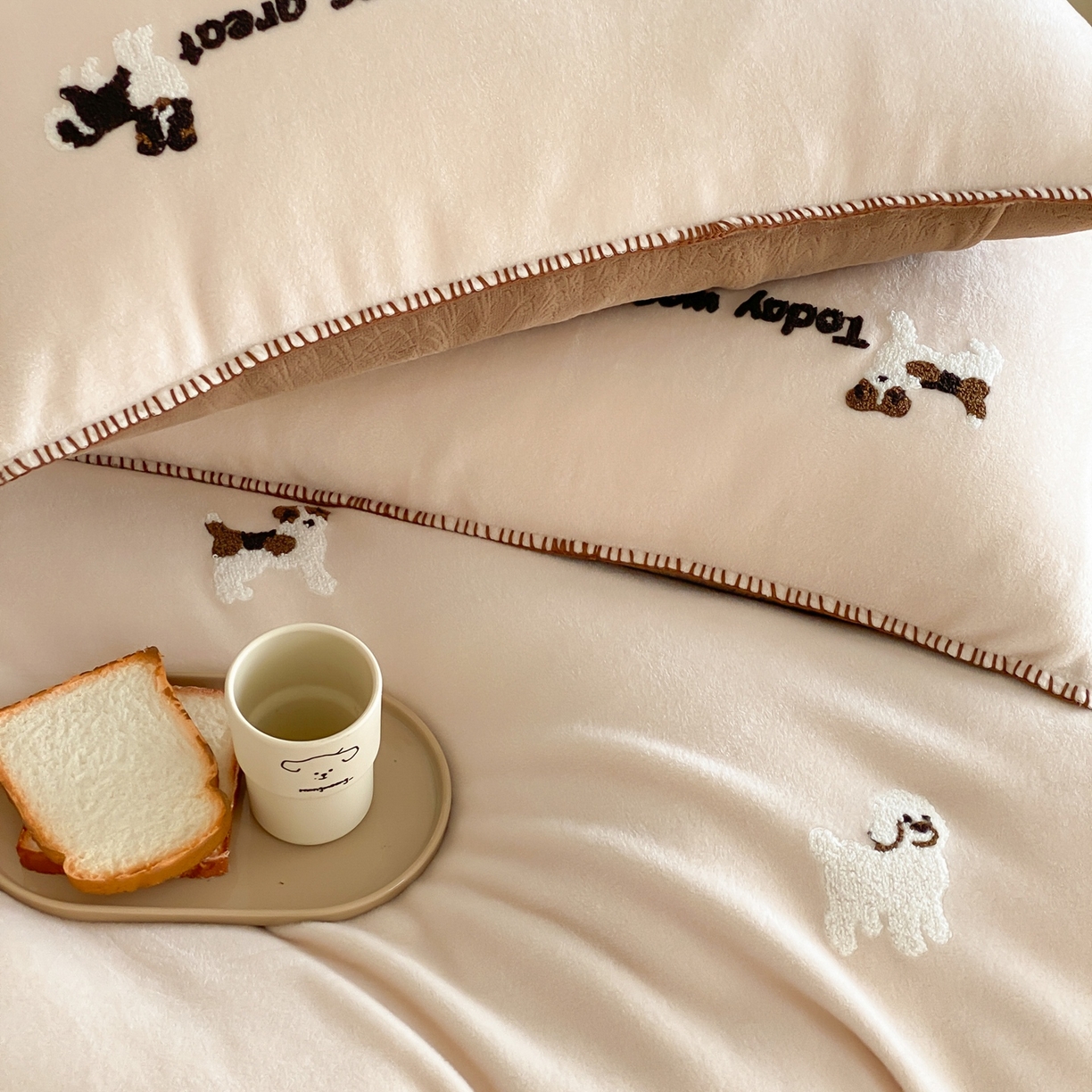 91家纺网 家纺一手货源 找家纺 （总）时亿家居 2025新款高克重獭獭绒四件套-萌宠