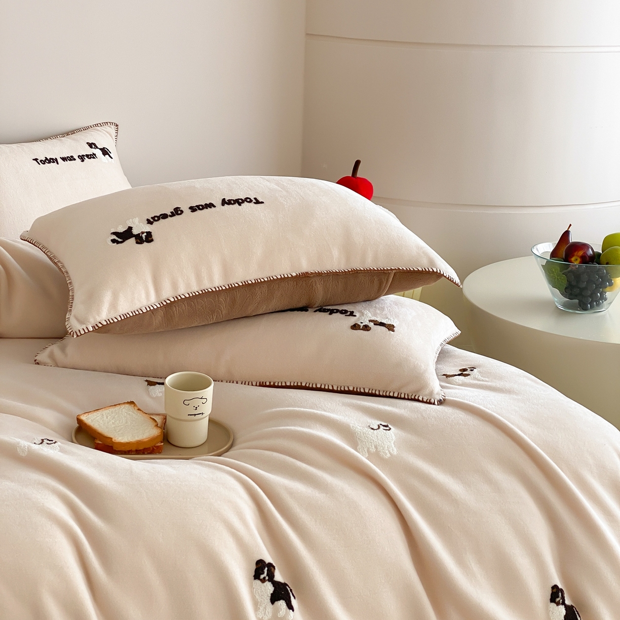 91家纺网 家纺一手货源 找家纺 （总）时亿家居 2025新款高克重獭獭绒四件套-萌宠