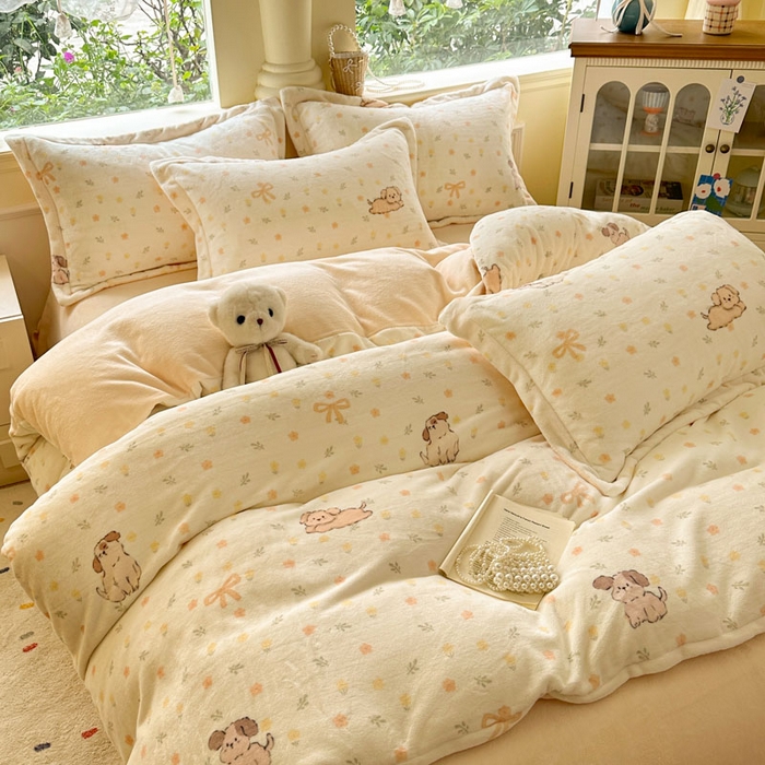 91家纺网 家纺一手货源 找家纺 绵庭家纺 2025新款高克重牛奶绒被套单件单被套被套单品 芋泥小狗