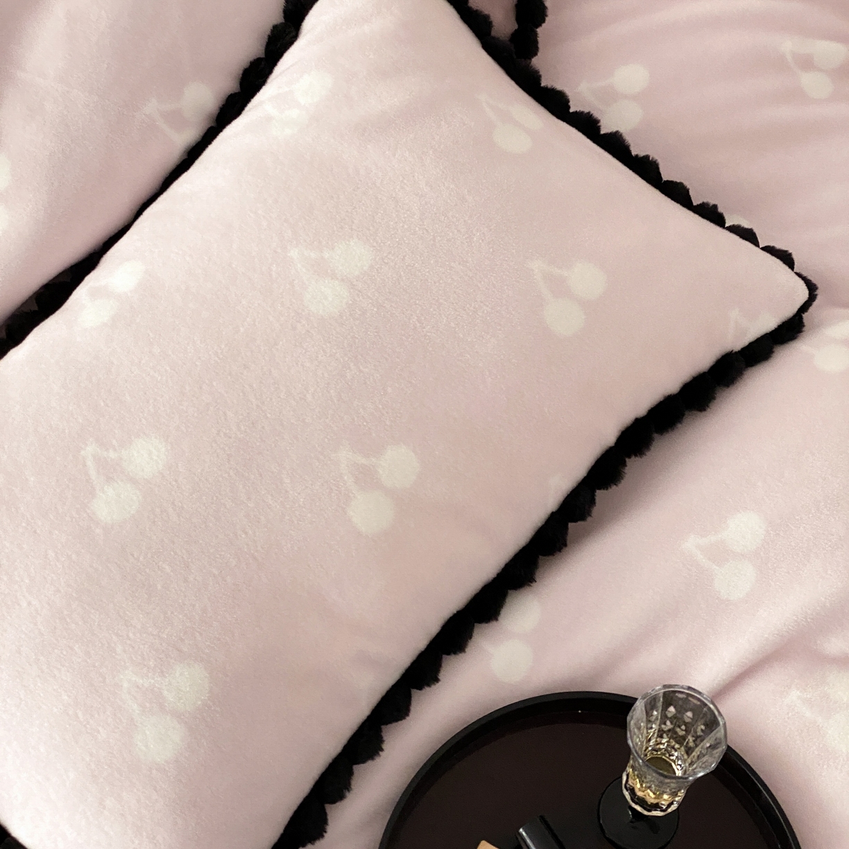 91家纺网 家纺一手货源 找家纺 （总）时亿家居 2025新款高克重獭獭绒四件套-云梦樱语