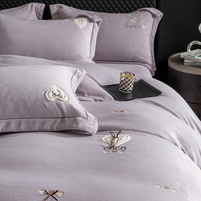 91家纺网 家纺一手货源 找家纺 （总）魅都 2025新款冬季全消光超柔高克重牛奶绒四件套-COCO