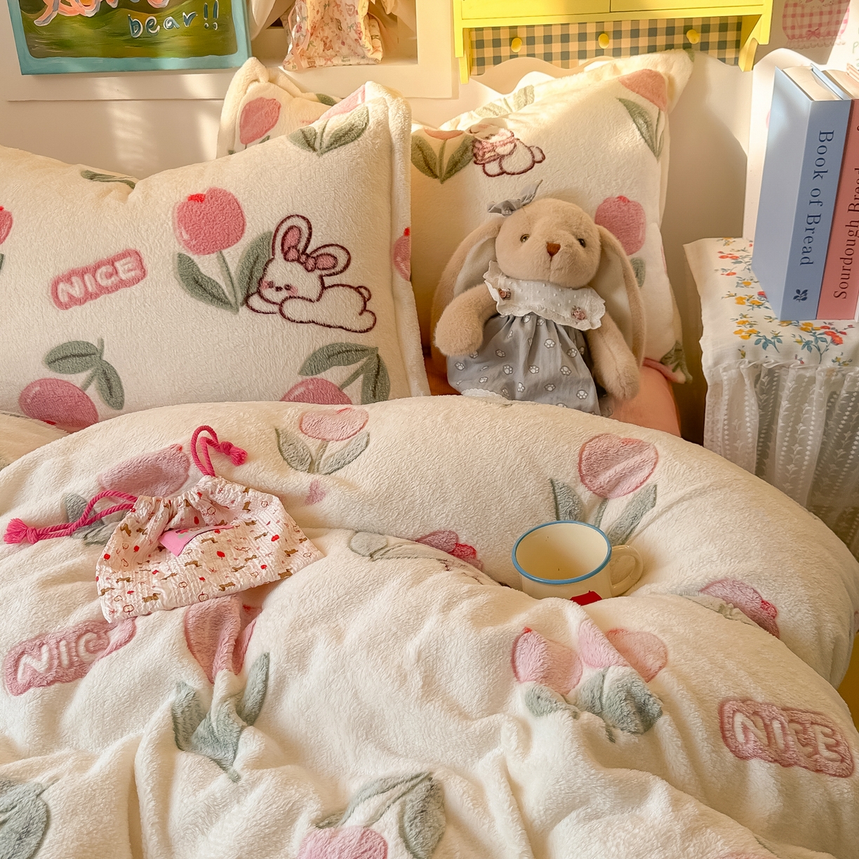 91家纺网 家纺一手货源 找家纺 （总）韩巢家纺 2025新款高克重雪花绒牛奶绒四件套系列