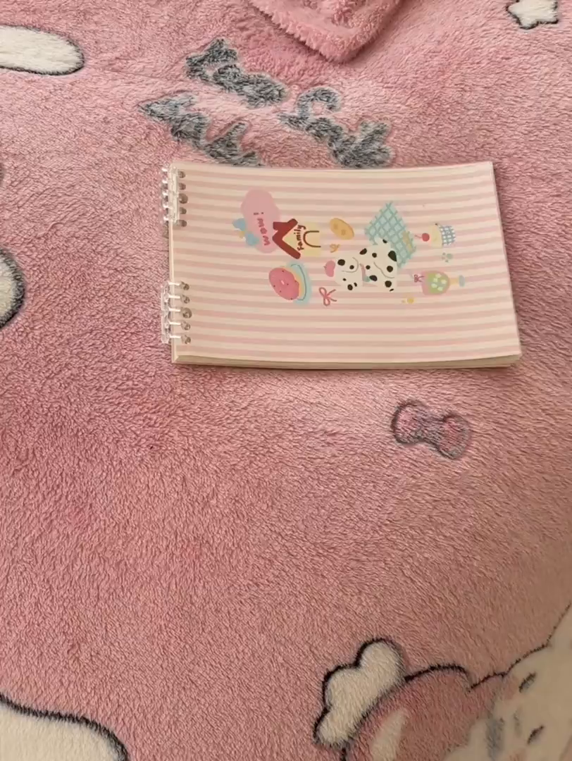 91家纺网 家纺一手货源 找家纺 韩巢家纺 2025新款高克重雪花绒牛奶绒四件套系列 大耳朵兔