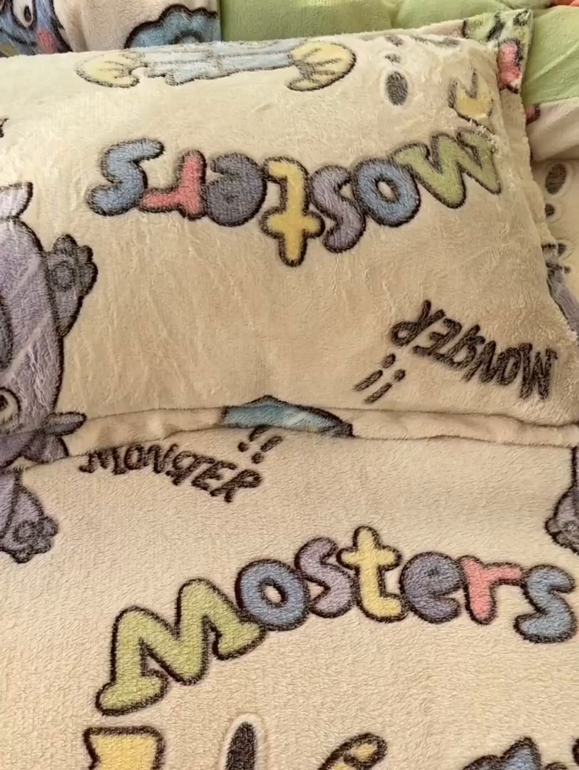 91家纺网 家纺一手货源 找家纺 韩巢家纺 2025新款高克重雪花绒牛奶绒四件套系列 小怪兽