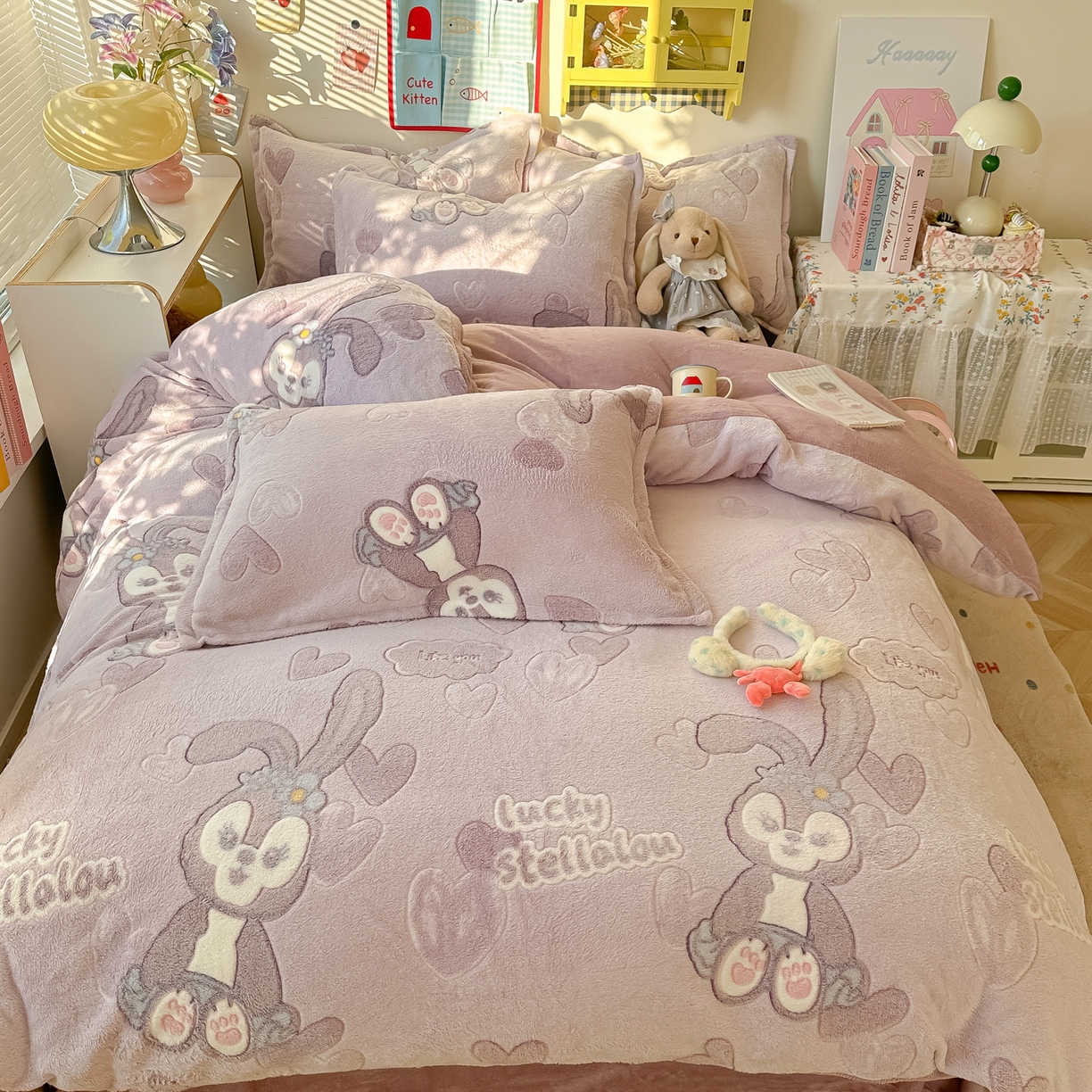 91家纺网 家纺一手货源 找家纺 韩巢家纺 2025新款高克重雪花绒牛奶绒四件套系列 幸运兔